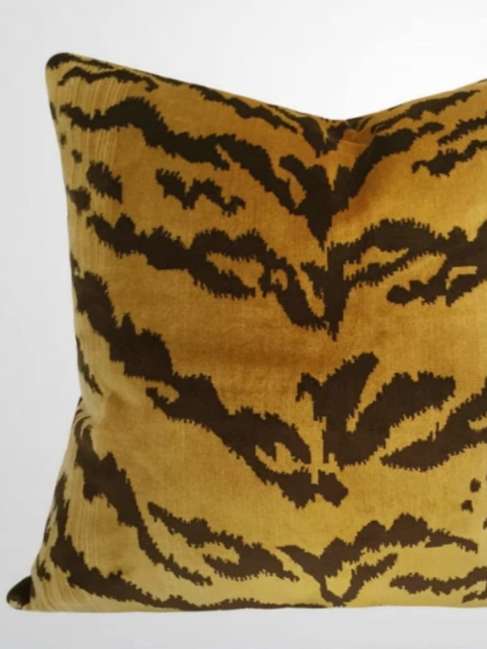 🆕 TIGER Print Animal Euro Pillow Cover Home Decor Accent 24” Square Soft NWT